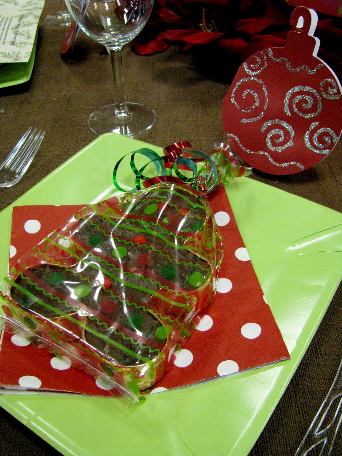 CREATE STUDIO: Christmas Tablescape Ideas