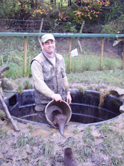 Otter in a bucket to go please!