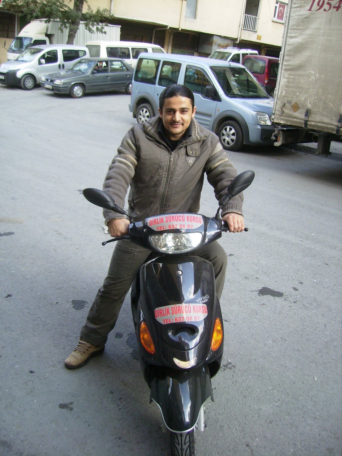 [PB100002.JPG]