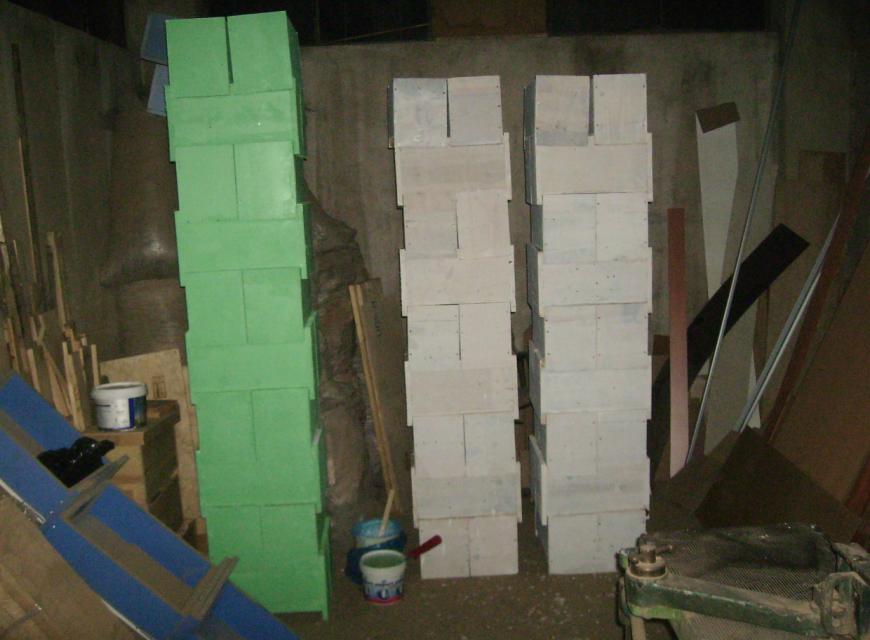 [a015.JPG]