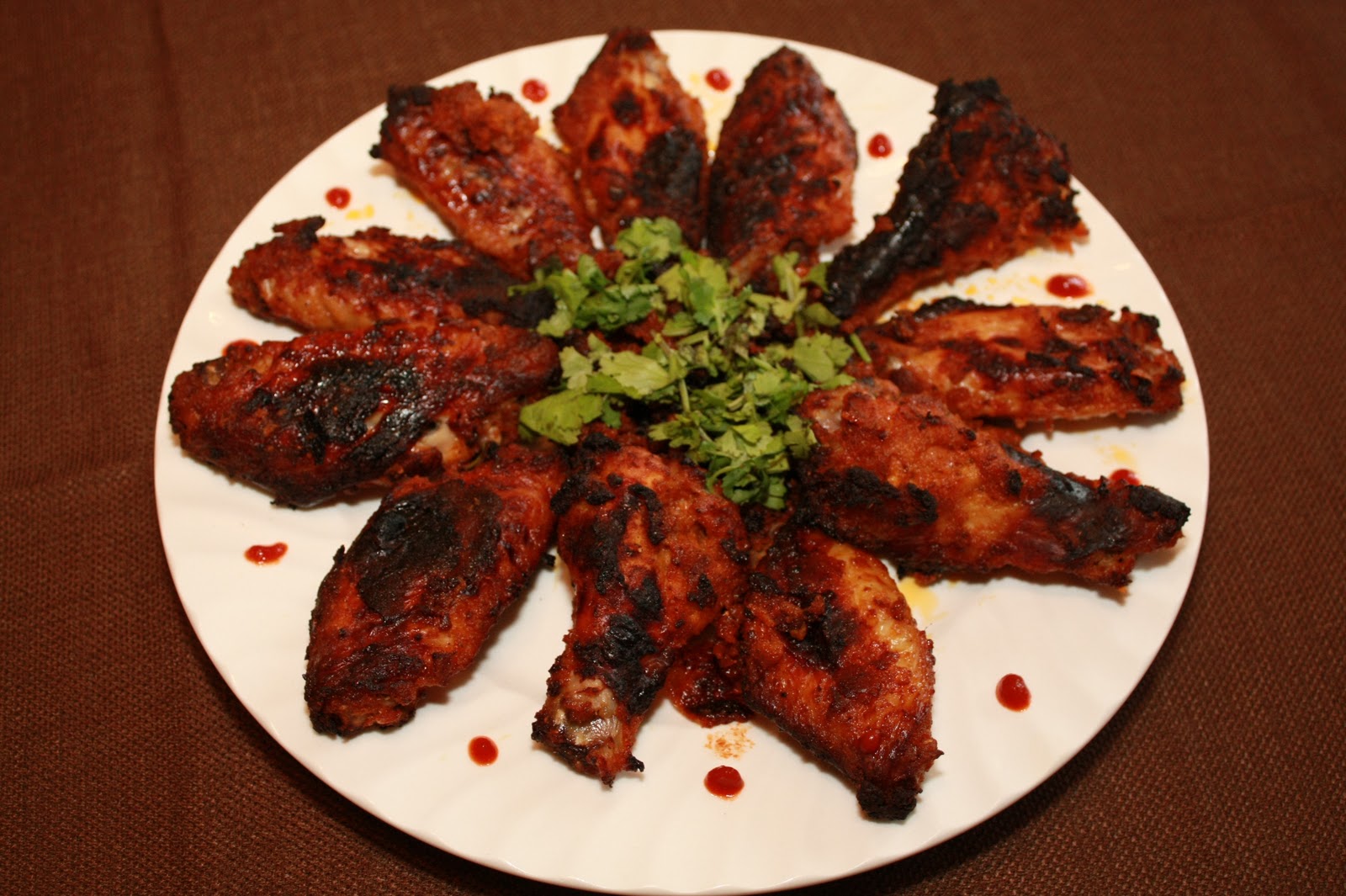 Yum! Yum! Yum!: Spicy Chicken Wings