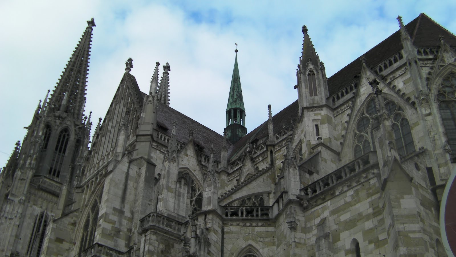 [SANY0107.JPG]