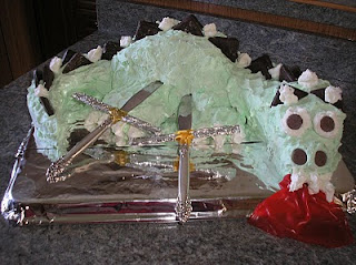 Dragon cake with two swords
