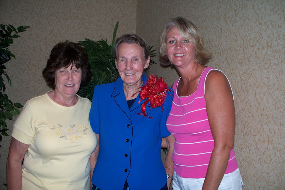 Margaret Tammy and Aunt Carrie