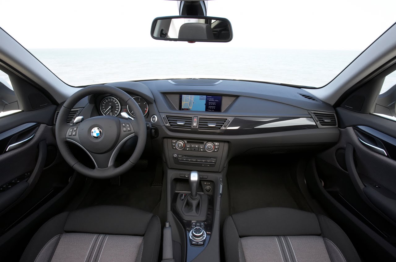 2011 BMW X1 INTERIOR DESIGN 2011 BMW X1 INTERIOR DESIGN