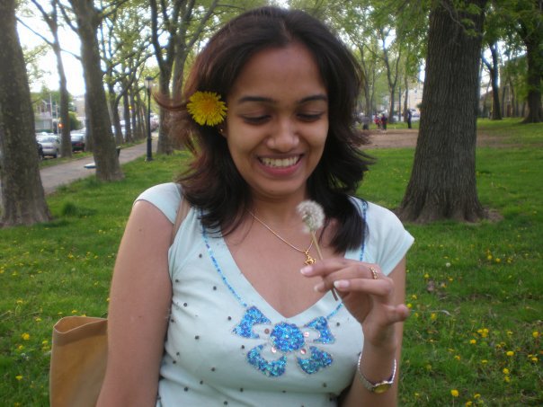 Delhi busty bhabhi playing with tits 9
