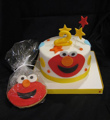 Elmo Birthday Cake on Table Designs In Central Pennsylvania  Elmo Birthday Cake   Cookie