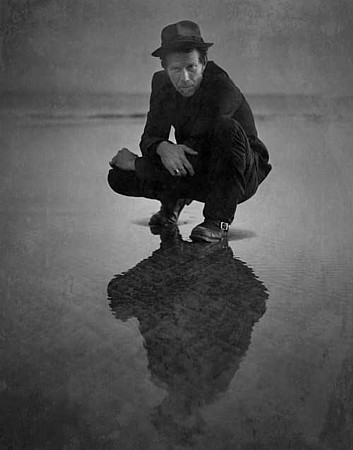 [tom+waits.jpg]