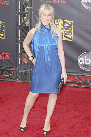 [natasha-bedingfield-2007-american-music-awards-4.jpg]