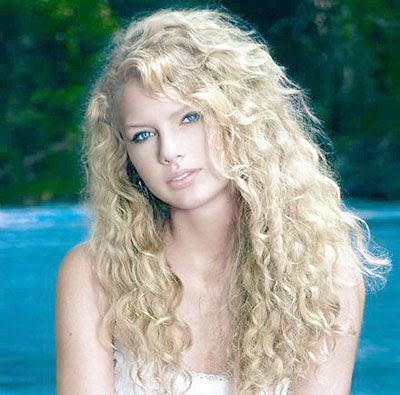 HOLLYWOOD: Taylor Swif... Taylor Swift Age
