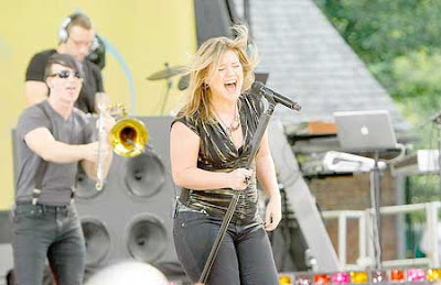 Kelly Clarkson