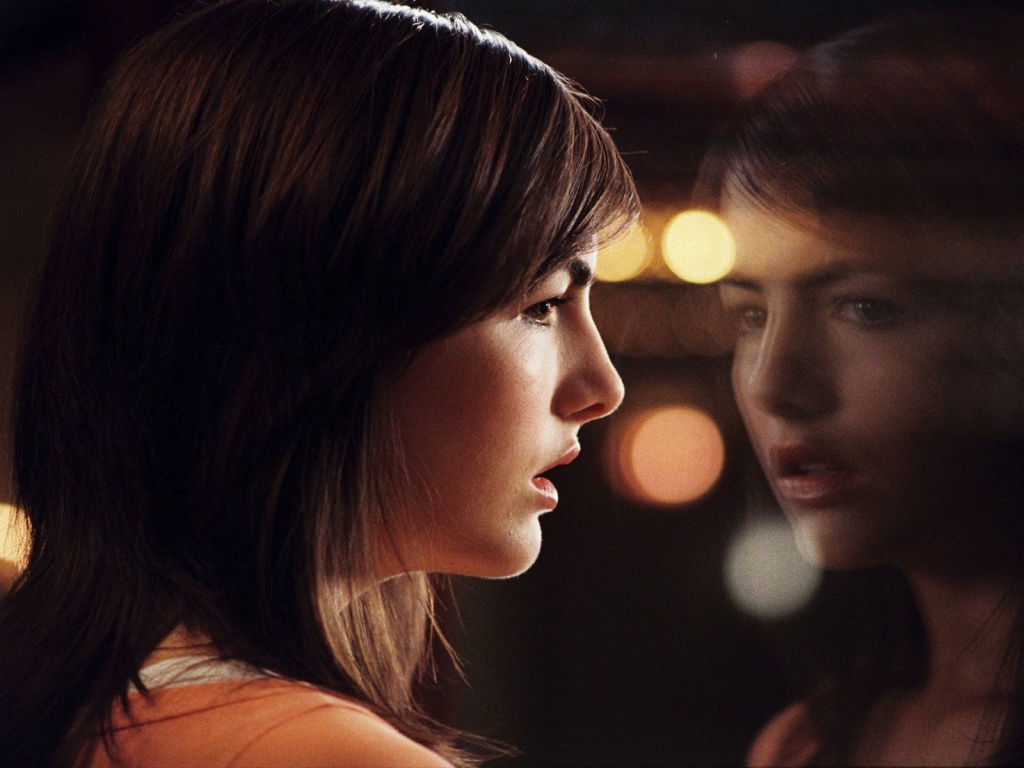 http://2.bp.blogspot.com/_peAV5w0f7eY/S_4zBPa1avI/AAAAAAAAEig/REXohgx9XRM/s1600/CamillaBelle5.jpg