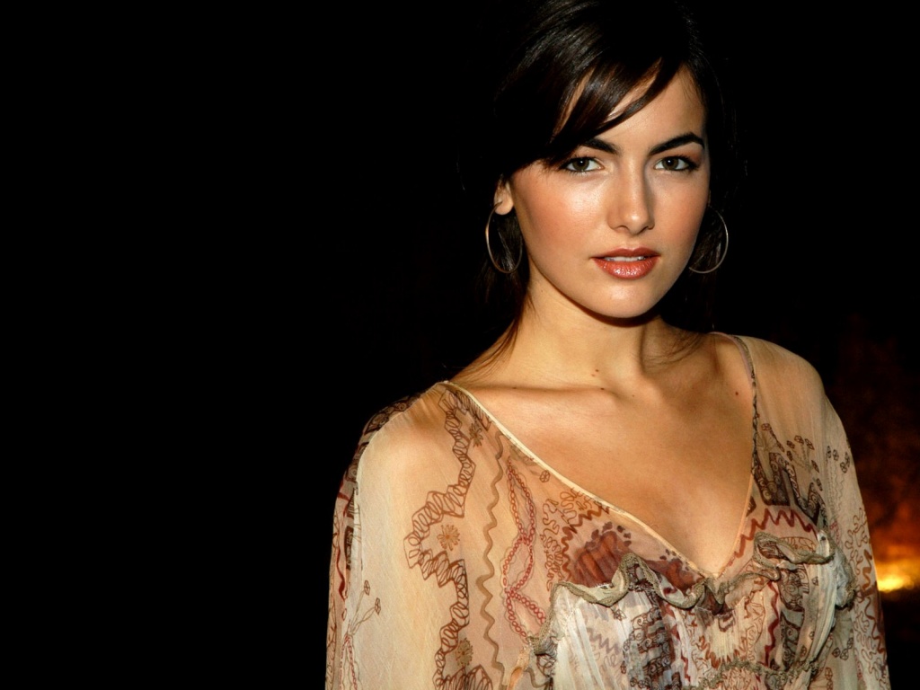 http://2.bp.blogspot.com/_peAV5w0f7eY/S_4zK_MqMCI/AAAAAAAAEjI/CQL4PB_QEh8/s1600/CamillaBelle10.jpg