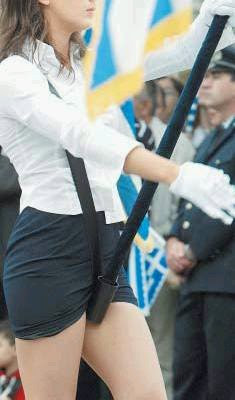 http://2.bp.blogspot.com/_peUmmI8xT1k/RyBHFmKp3pI/AAAAAAAAAx4/FsnVGuf49oo/s400/elliniki%2Bsimaia.bmp