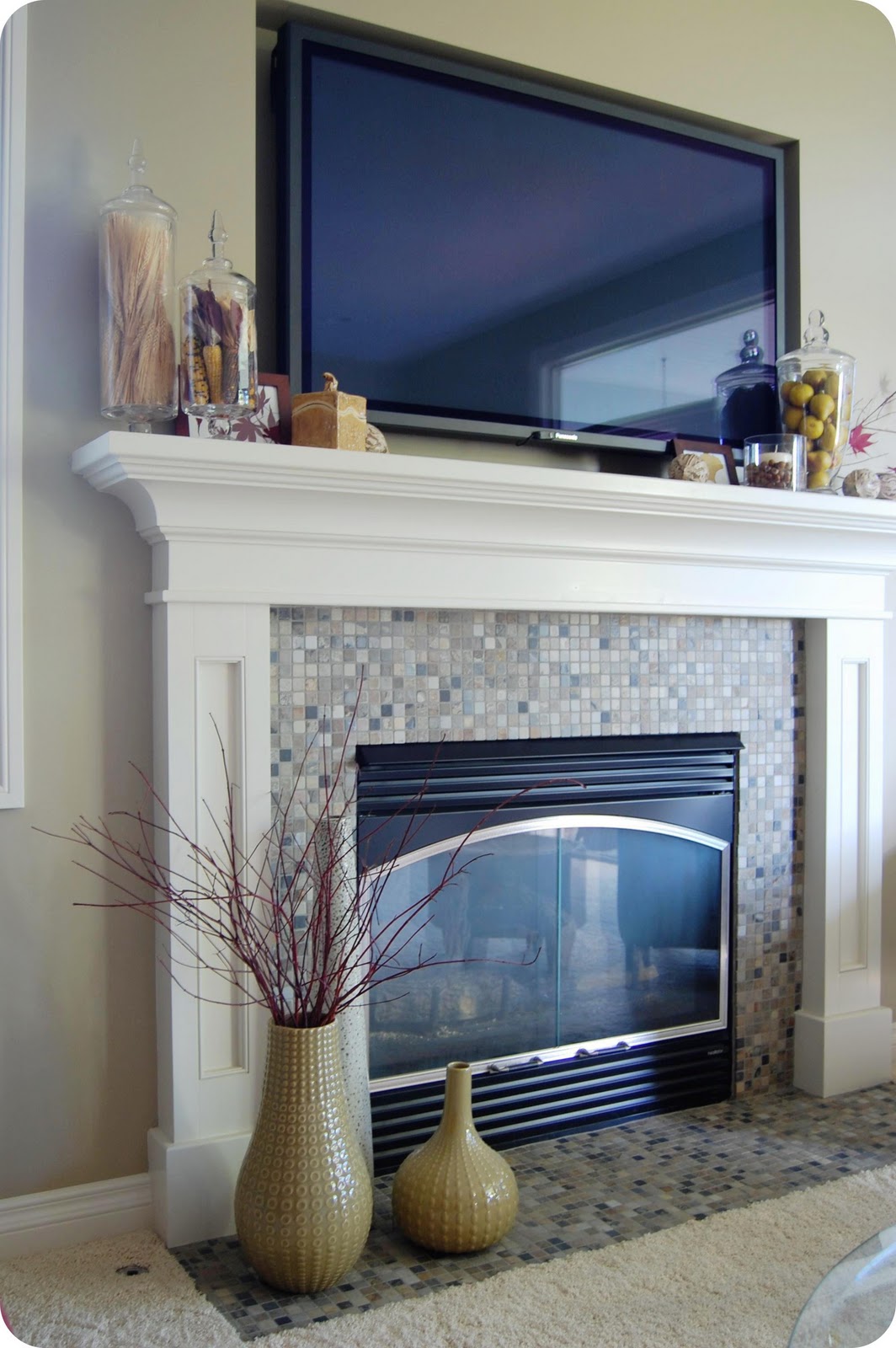 33 Shades of Green Decorating Around the TV