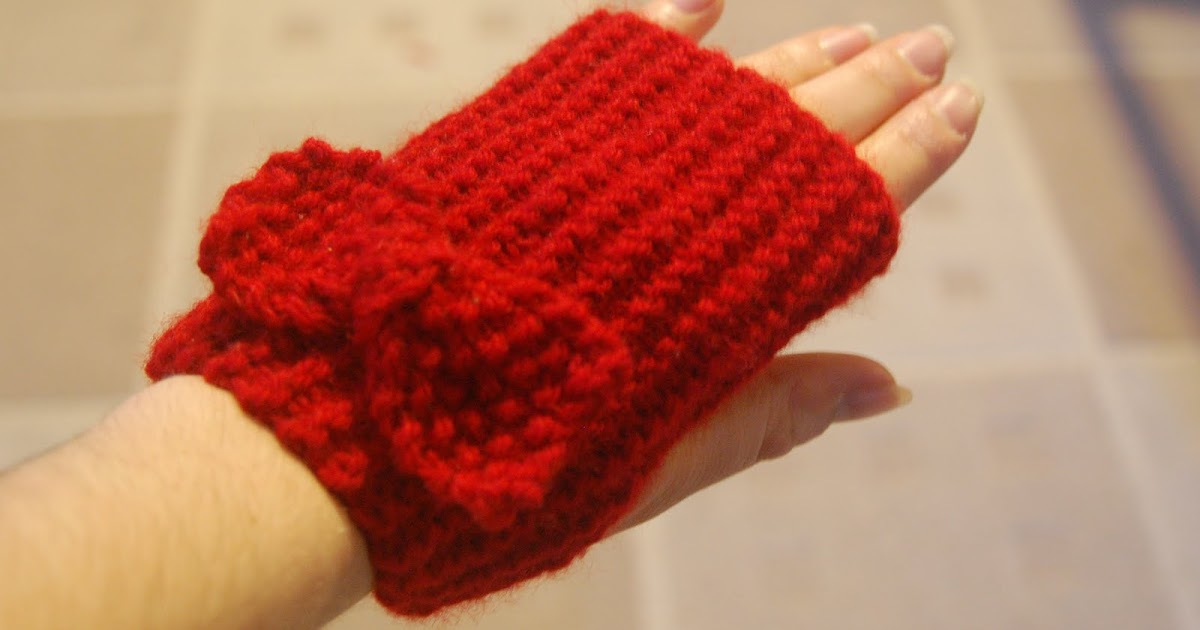 Vintage in a Modern World Simple Fingerless Gloves