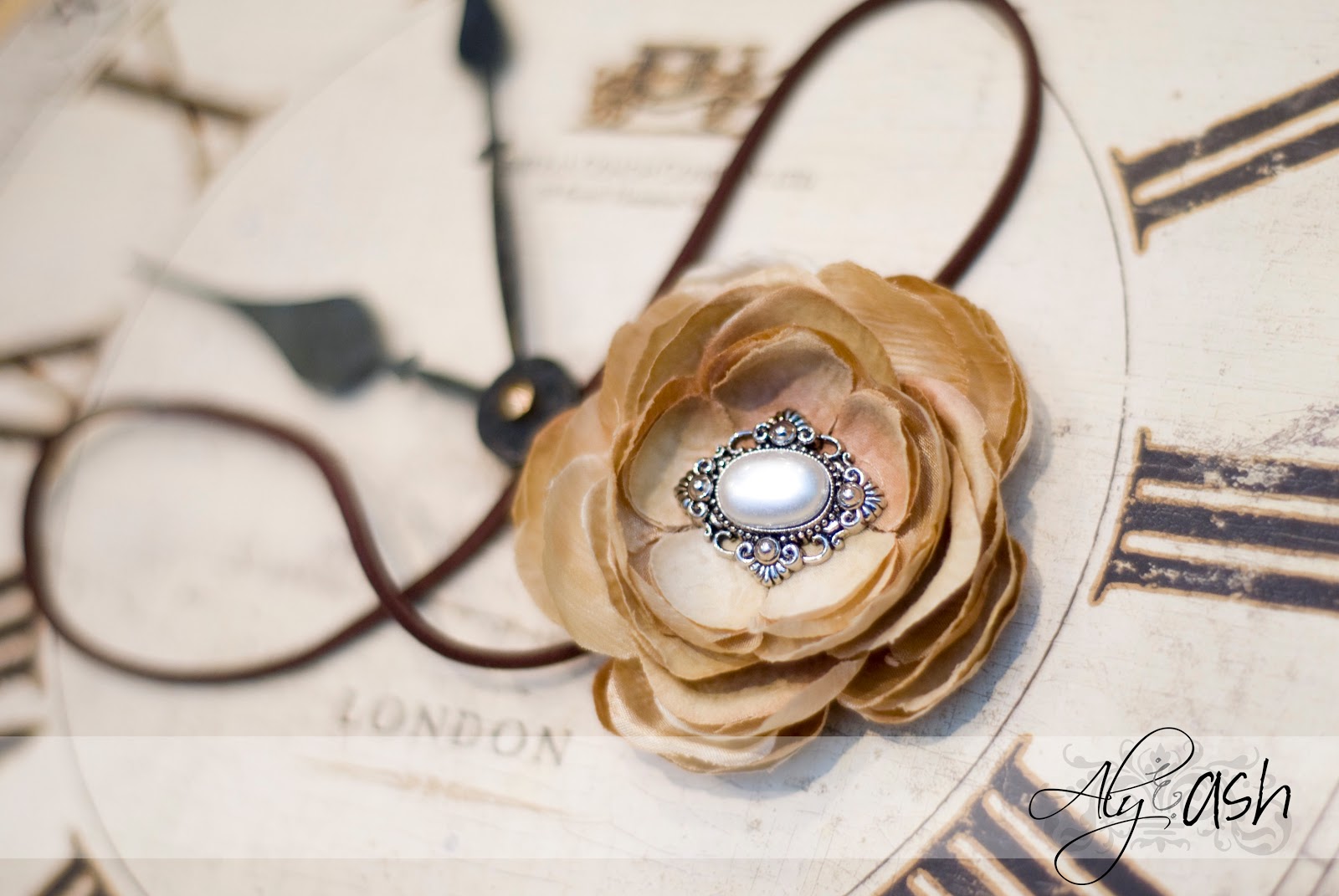 Tutorial Drab to Fab Vintage Silk Flowers Aly&Ash