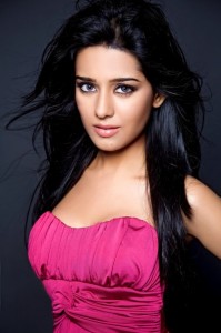 Amrita Rao Photos ~ CelebsJuice.blog