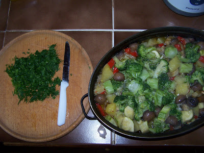 Povestiri Despre Bunul Dumnezeu Ghiveci Calugaresc