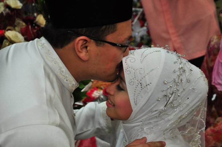 A Malay Wedding Essay