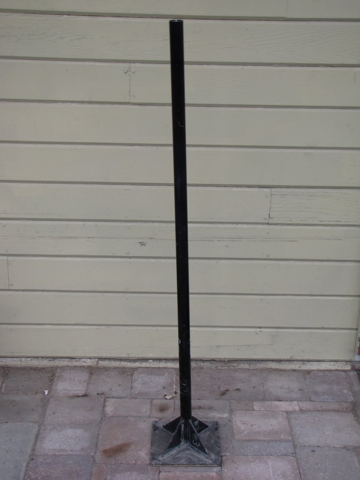 Gardening Naturally with Claudia April 2010