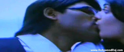 Kajal Agarwal Kisses