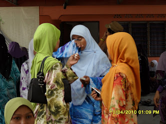 GAMBAR PILIHAN SEKITAR MAJLIS PERKAHWINAN USTAZAH DILAH-DAMANHURI