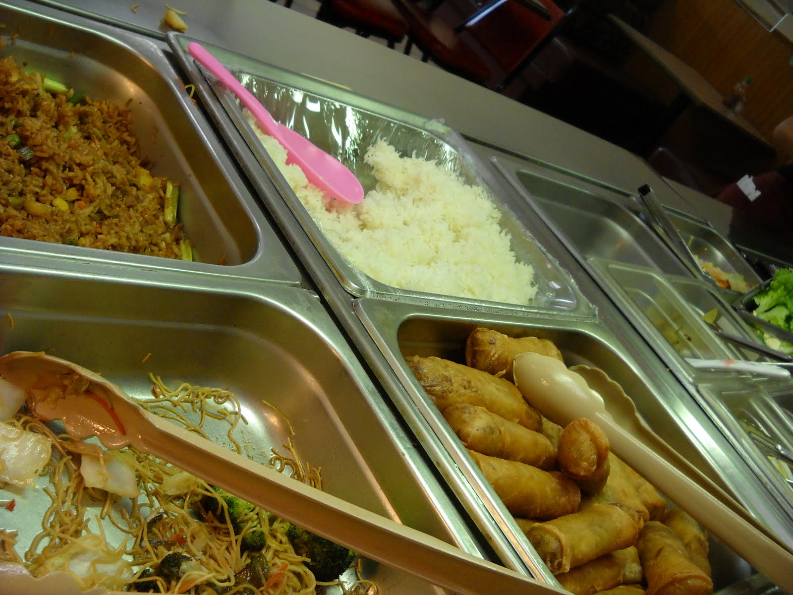 Banana Blossom restaurant on Lowry Avenue Twin Cities Daily