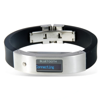 Bluetooth Bracelet with Vibration and LCD Display Front Bluetooth Bracelet with Vibration and LCD Display Front