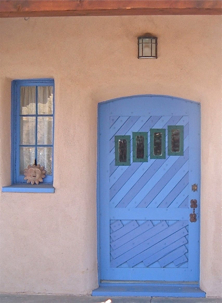 Two Graces Taos The Secret Of Taos Blue Doors Robert Cafazzo
