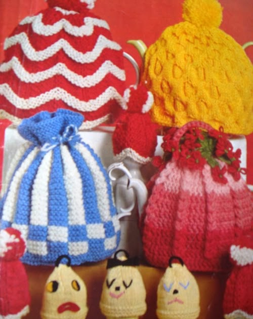 Renaissance Vintage Notebook Vintage Knitted Tea Cosies