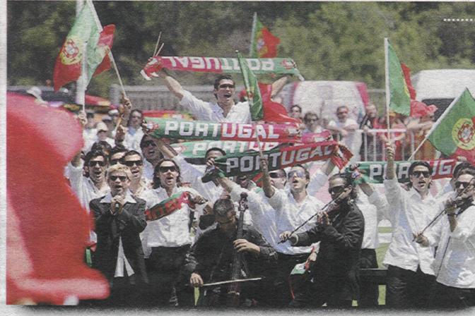 [tens+o+cachecol+ao+contrÃ¡rio,+Ronaldo!.jpg]