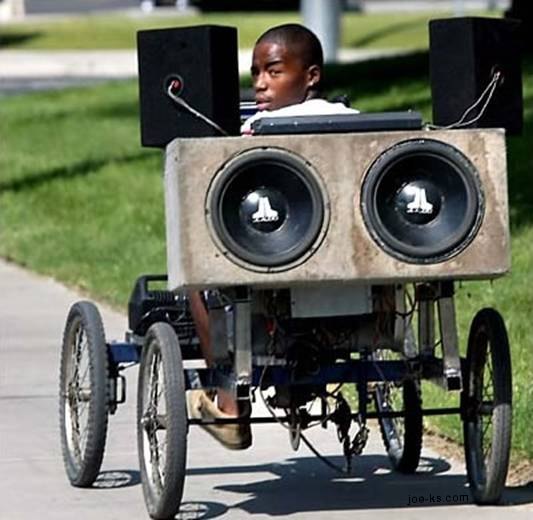 [GhettoBoomBox.jpg]