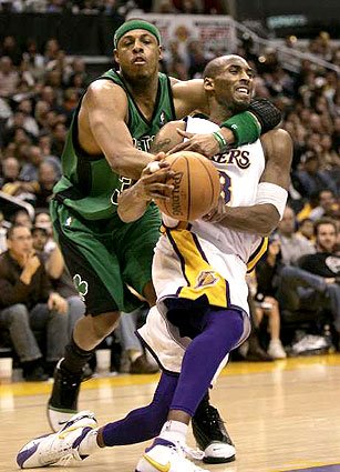 [kobe-paul-pierce-22167437.jpg]