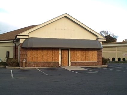 [Nov+10+2008+-+VID00104_1.jpg]