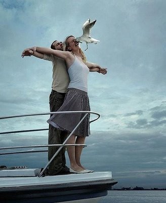 titanic%2Bpose.jpg