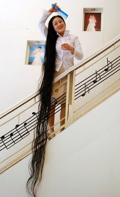 Robert Nia Blog: The World's Longest Woman Hair....crazy Word