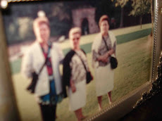 APARICION DE LAS TRES VIRGENES