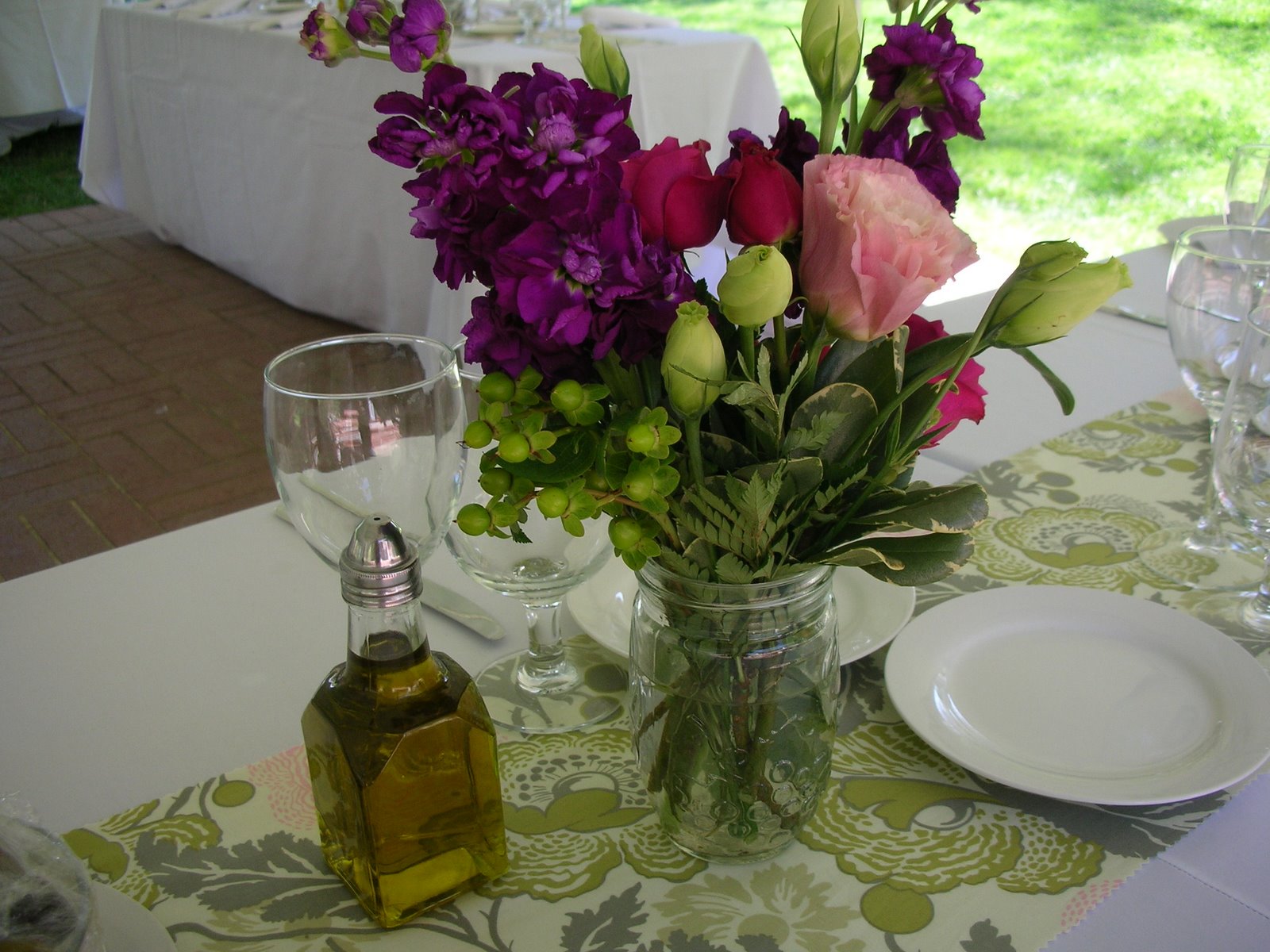 [Stone+Centerpiece+2.jpg]
