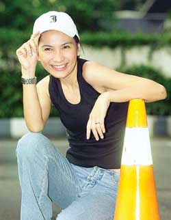 jennifer saat muda