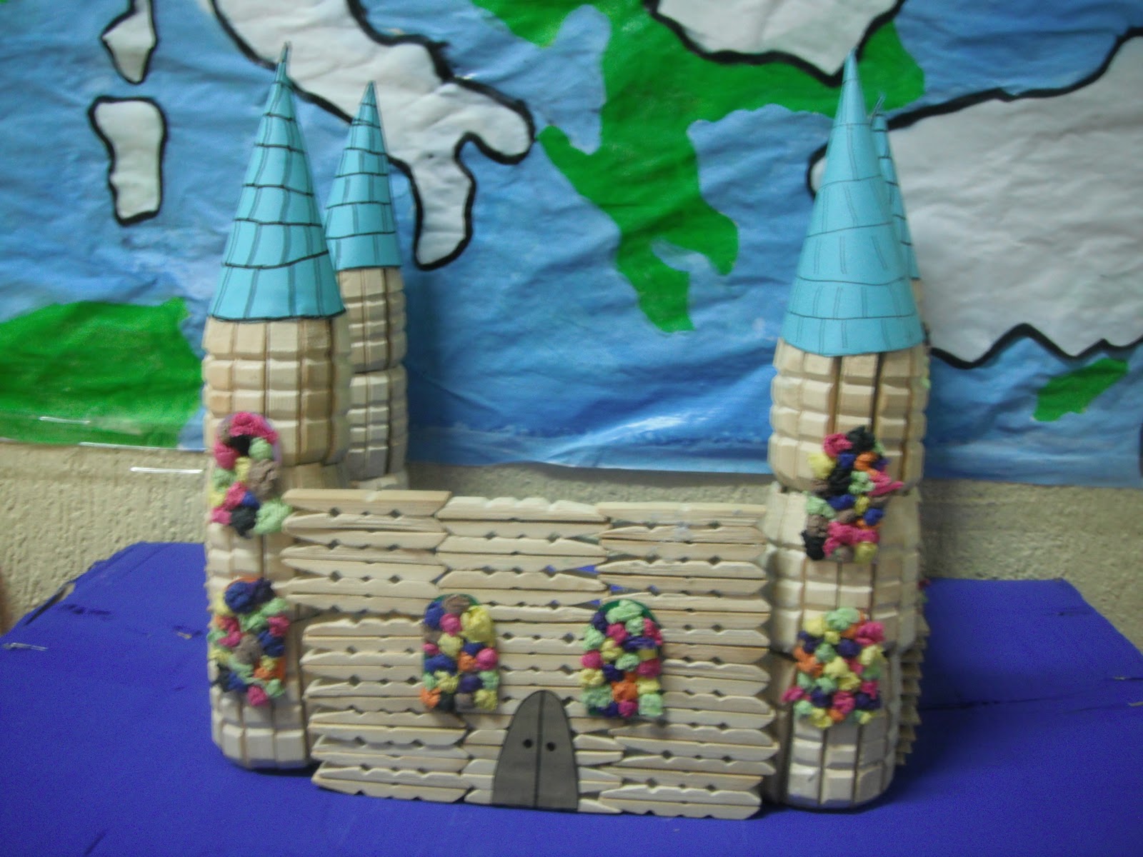 ART & CRAFT AS A LINK BETWEEN EDUCATION AND WORKINGLIFE Crafts of