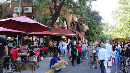 http://2.bp.blogspot.com/_pyXG367MhC0/S8JI4X5kyvI/AAAAAAAAJnw/t4fanscmfK0/s1600/1.1260914330.palermo-vijo-plaza-serrano.jpg