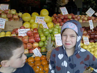 Reading Running and Raising Kids: Scavenger Hunt in Seattle