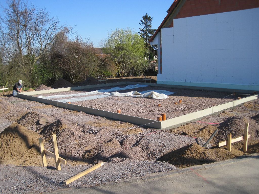 Wir Bauen Ein Gussek Haus April 2010