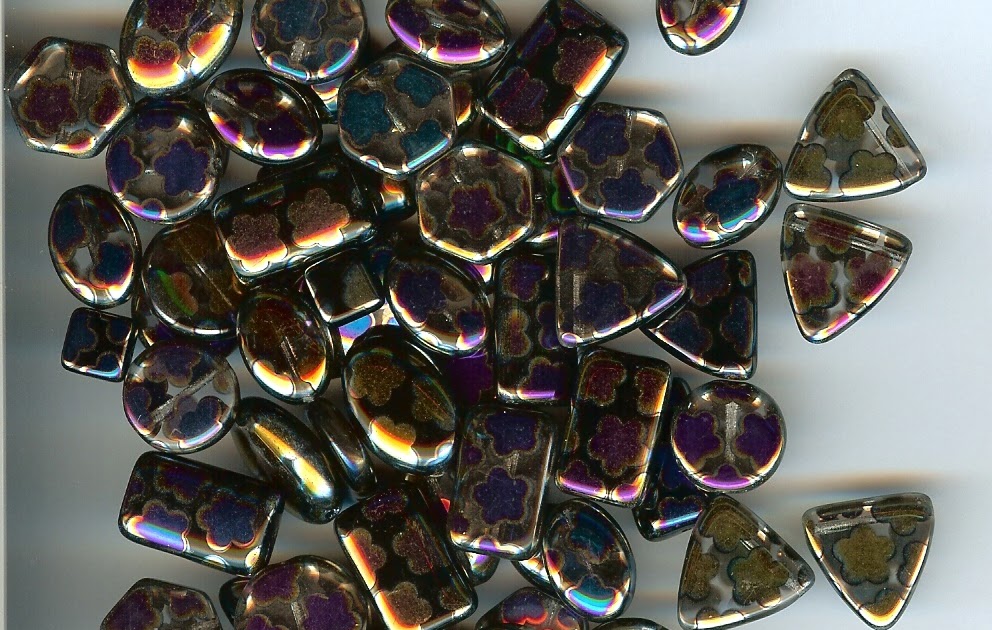 Splendid Crystals Czech Republic Large Glass Bead Mixes with Rainbow
