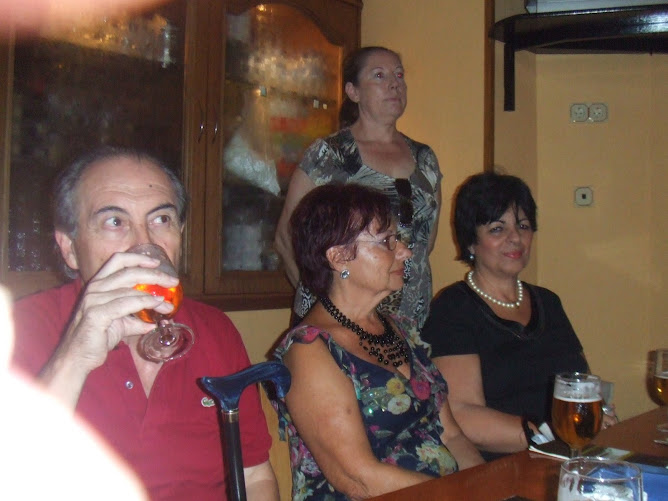 LA PINTORA BARBEYTO EN EL ACTO DE INAUGURACION