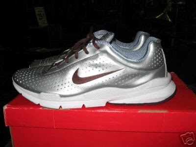 nike air zoom moire plus