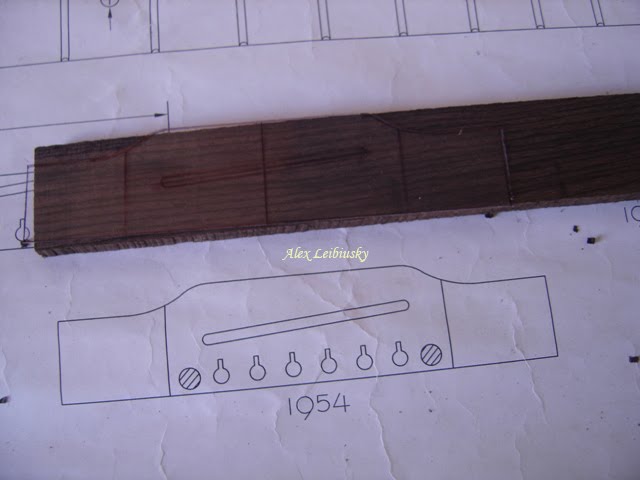 Alex Luthier: Construccion de una guitarra acustica - el Puente #6