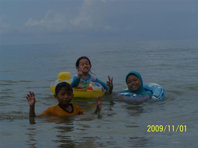 [101_7184+(Medium).JPG]