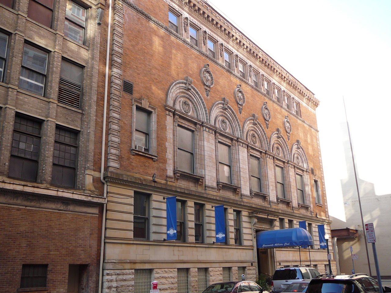 Queen City Tour Cincinnati Athletic Club